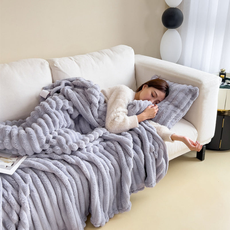 Cozy Comfort Luxe Blanket